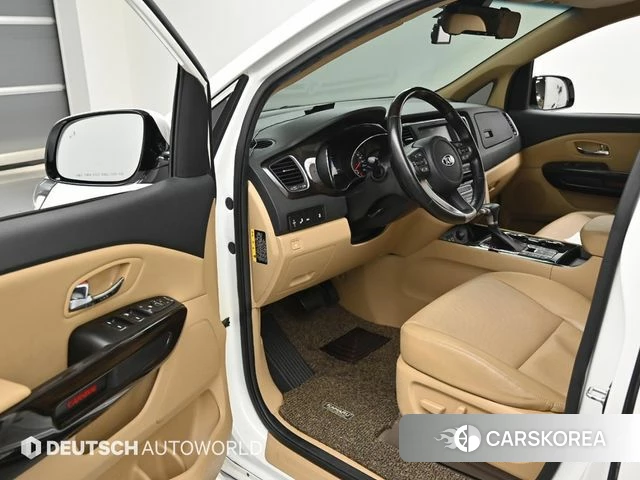 Kia The New Carnival 2019 Белый из Кореи, фото 2