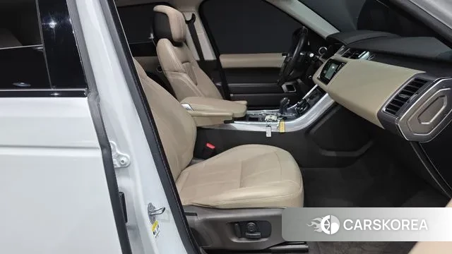 Land Rover Range Rover Sport 2nd Generation 2018 Белый из Кореи, фото 2