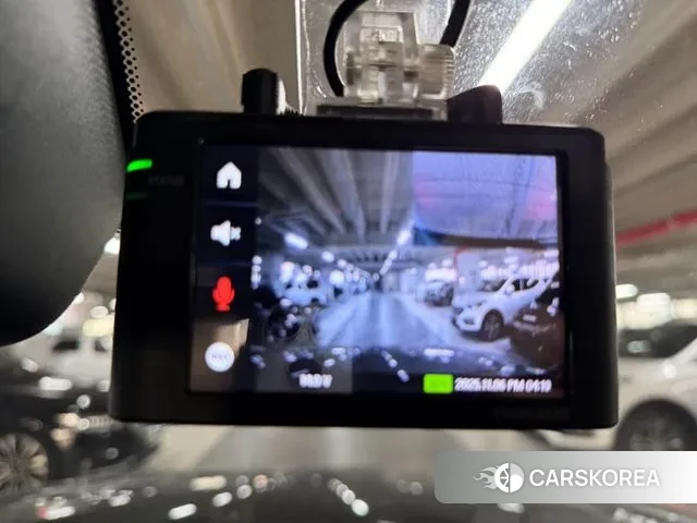 Land Rover Discovery 5 2018 Черный из Кореи, фото 2