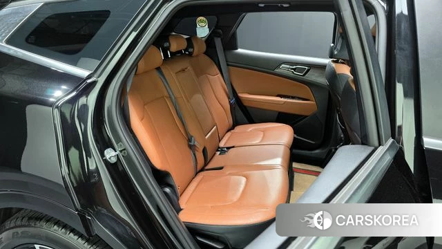Kia Sportage 5th Generation 2022 Черный из Кореи, фото 2
