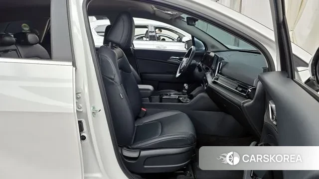 Kia Sportage 5th Generation 2022 Белый из Кореи, фото 2