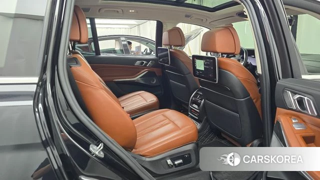 BMW X7 (G07) 2021 Черный из Кореи, фото 2