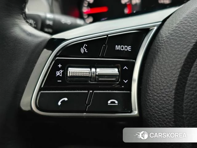 Kia Seltos 2022 Белый из Кореи, фото 2