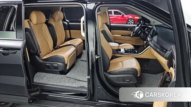 Kia Carnival 4th generation 2021 Черный из Кореи, фото 2