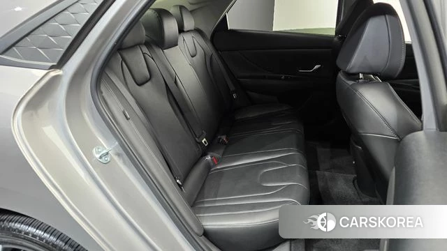 Hyundai The New Avante (CN7) 2023 Серый из Кореи, фото 2