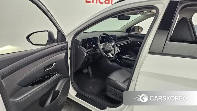 Hyundai The New Tucson (NX4) 2024 Белый из Кореи, фото 2