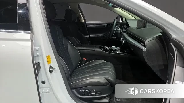 Genesis G80 (RG3) 2024 Белый из Кореи, фото 2