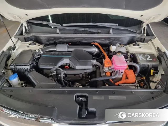Kia Sportage 5th Generation Hybrid 2022 Белый из Кореи, фото 2