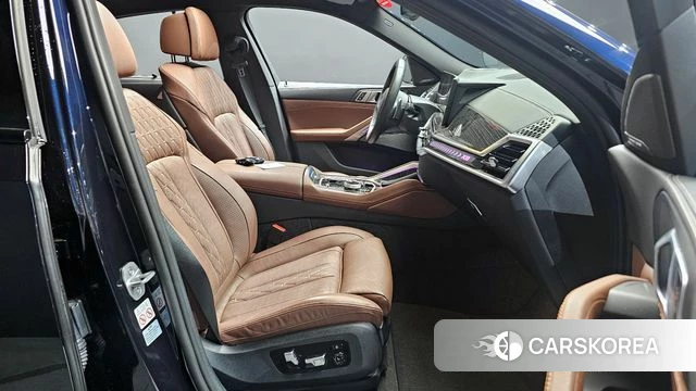BMW X6 (G06) 2024 Черный из Кореи, фото 2
