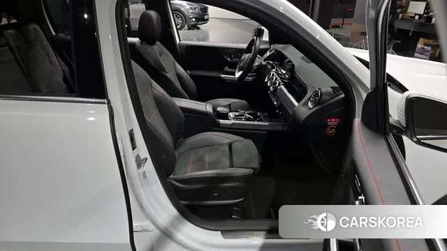 Mercedes-Benz GLB-Class X247 2023 Белый из Кореи, фото 2