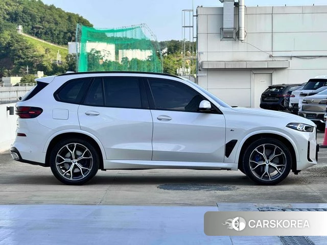 BMW X5 (G05) 2025 Белый из Кореи, фото 2