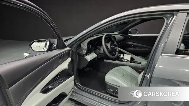 Hyundai The New Avante (CN7) 2024 Серый из Кореи, фото 2