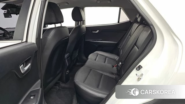 Kia Stonic 2019 Белый из Кореи, фото 2