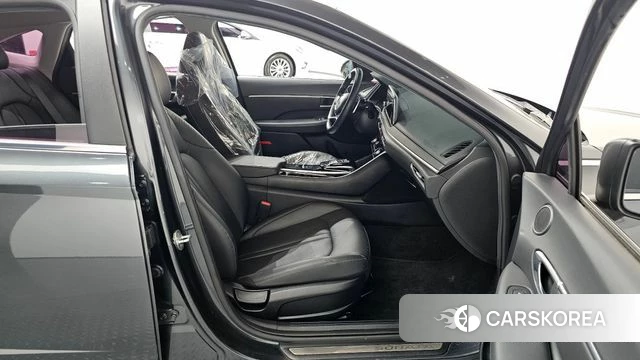 Hyundai Sonata (DN8) 2021 Серый из Кореи, фото 2