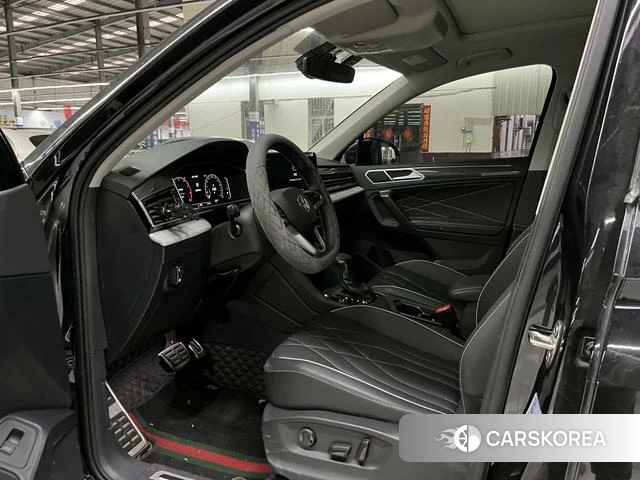 Volkswagen Tiguan L 2024 Черный из Китая, фото 2