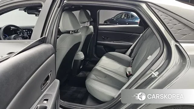 Hyundai The New Avante (CN7) 2024 Серый из Кореи, фото 2