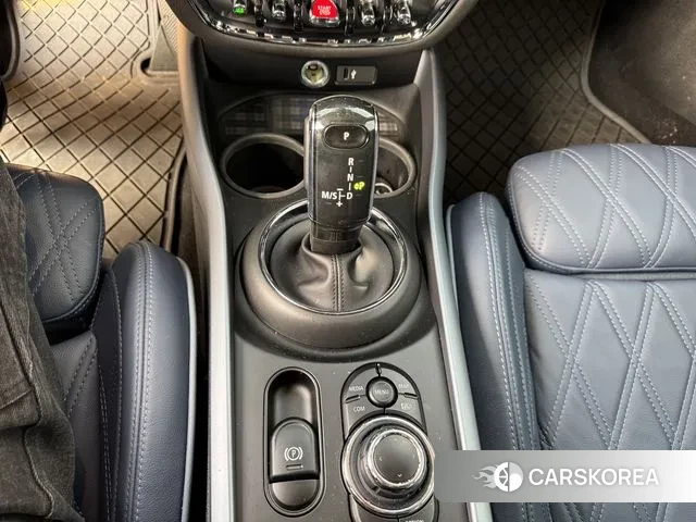 Mini Cooper S Clubman 2022 Белый из Кореи, фото 2