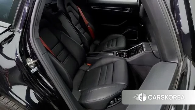 Porsche Panamera (971) 2021 Черный из Кореи, фото 2