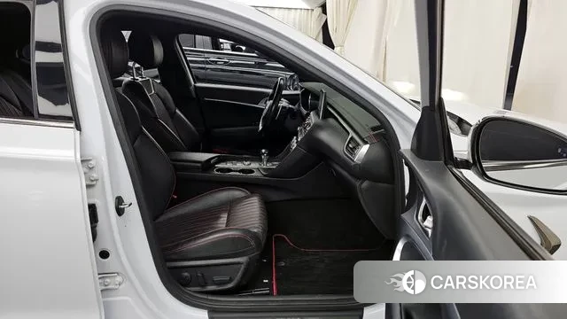 Genesis G70 2018 Белый из Кореи, фото 2