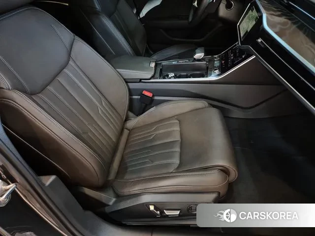 Audi A6 (C8) 2022 Серый из Кореи, фото 2