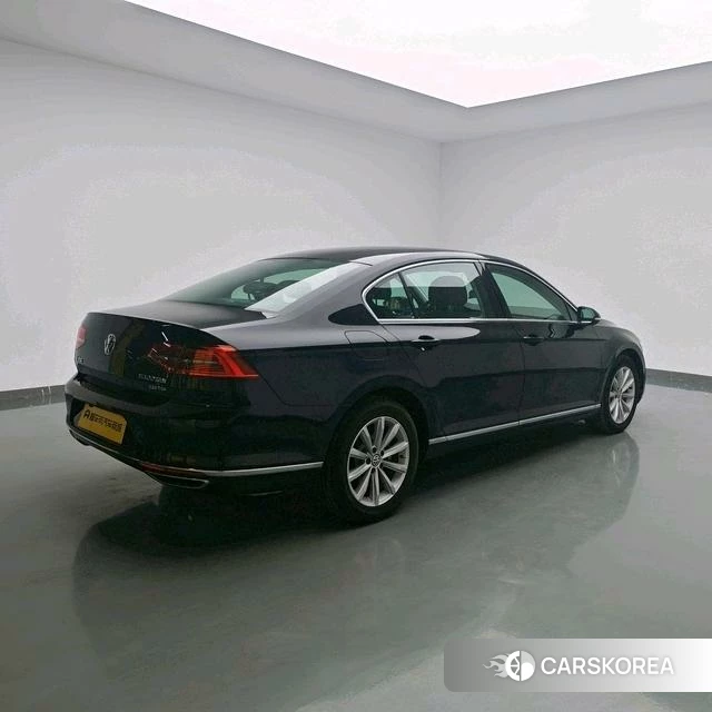 Volkswagen Magotan 2019 Черный из Китая, фото 2