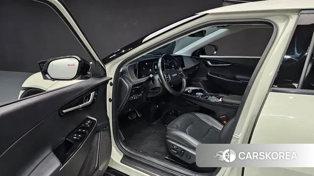 Kia EV6 2021 Жемчужный цвет из Кореи, фото 2