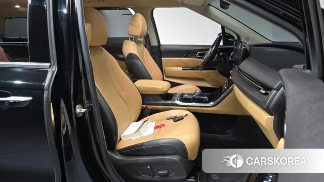 Kia Carnival 4th generation 2021 Черный из Кореи, фото 2