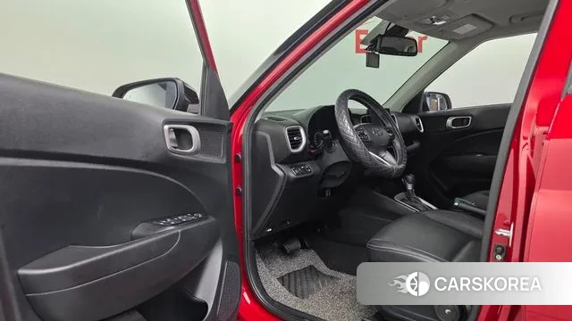 Hyundai Venue 2022 Красный из Кореи, фото 2