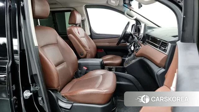 Hyundai The New Grand Starex 2019 Черный из Кореи, фото 2