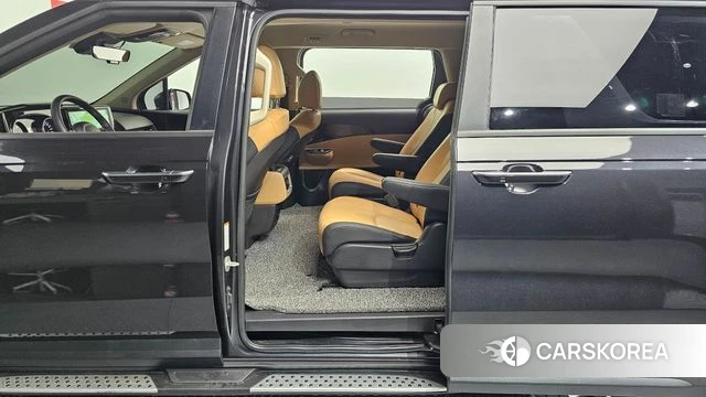 Kia Carnival 4th generation 2023 Серый из Кореи, фото 2