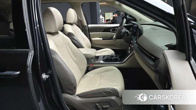 Kia Carnival 4th generation 2022 Серый из Кореи, фото 2