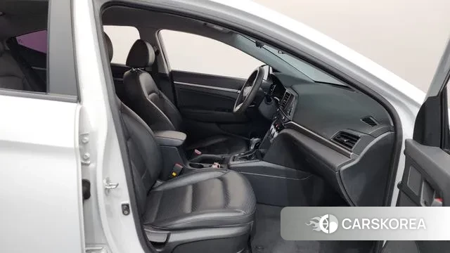 Hyundai The New Avante AD 2018 Белый из Кореи, фото 2