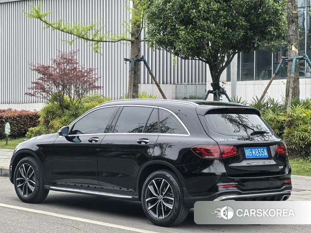 Mercedes-Benz GLC 2021 Черный из Китая, фото 2