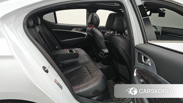 Genesis G70 2019 Белый из Кореи, фото 2