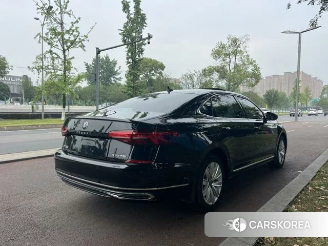 Volkswagen Passat 2021 Черный из Китая, фото 2