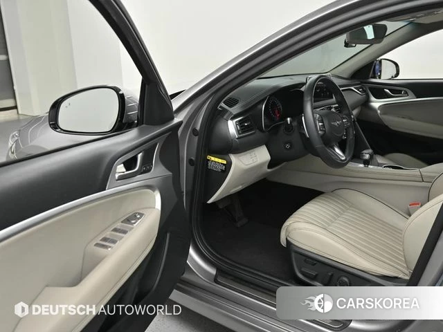 Genesis G70 2019 Серебристо-серый из Кореи, фото 2