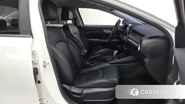 Kia Come New K3 2018 Белый из Кореи, фото 2