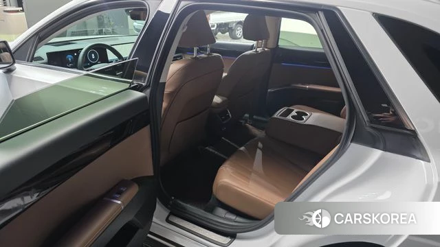 Hyundai Grandeur (GN7) 2023 Белый из Кореи, фото 2