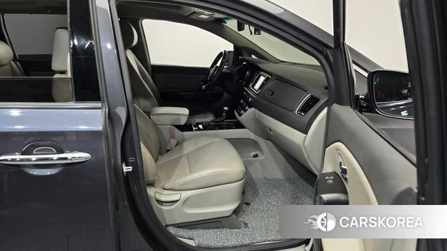 Kia All New Carnival 2018 Серый из Кореи, фото 2