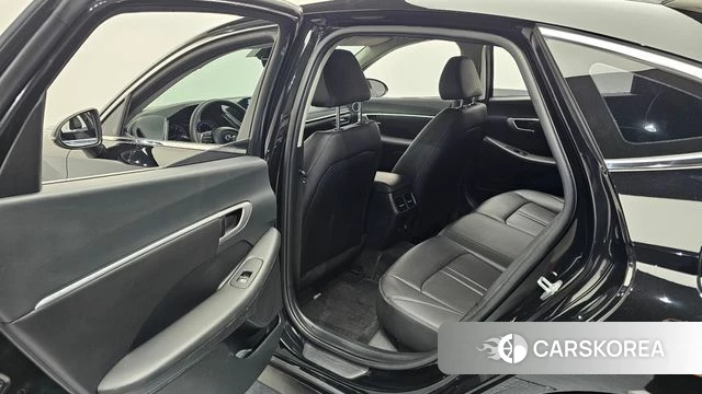 Hyundai Sonata (DN8) 2022 Черный из Кореи, фото 2