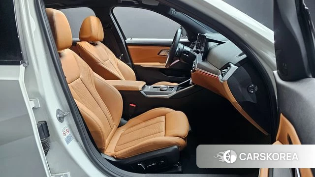 BMW 3 Series (G20) 2024 Белый из Кореи, фото 2