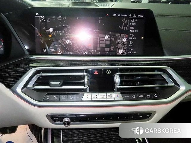 BMW X7 (G07) 2021 Черный из Кореи, фото 2