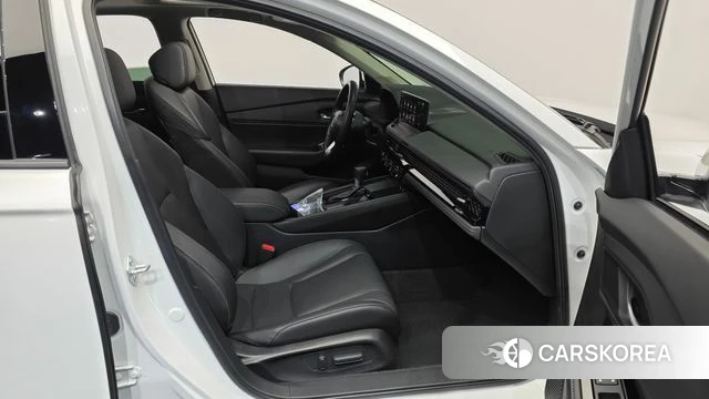 Honda Accord 11th Generation 2024 Белый из Кореи, фото 2