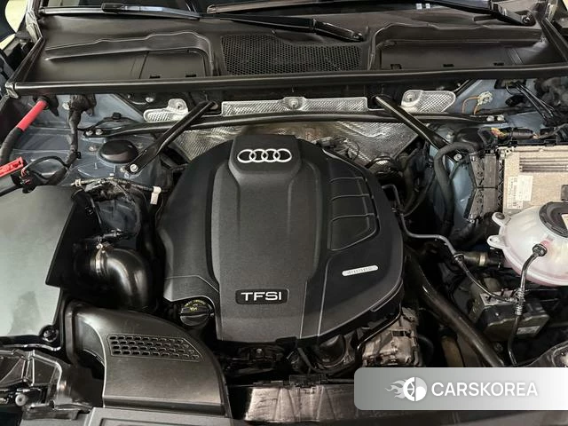 Audi Q5L 2022 Синий из Китая, фото 2