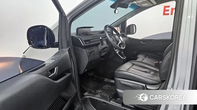 Hyundai Staria 2025 Серый из Кореи, фото 2