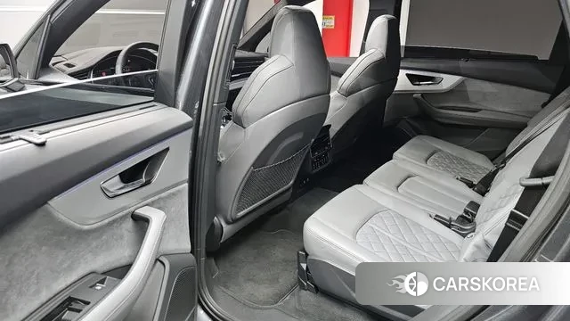 Audi Q7 (4M) 2025 Серый из Кореи, фото 2