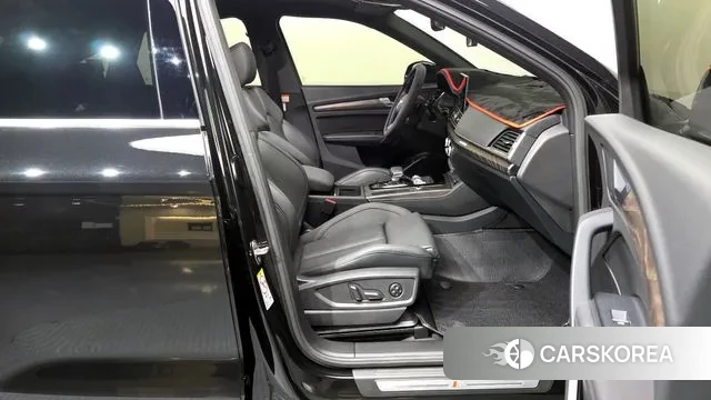 Audi Q5 (FY) 2023 Черный из Кореи, фото 2