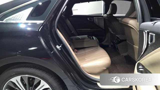 Kia K8 Hybrid 2022 Черный из Кореи, фото 2