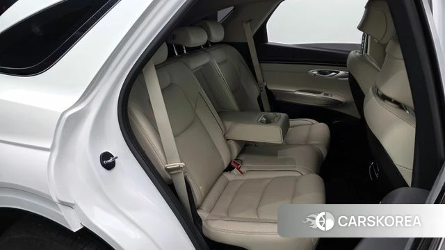Genesis GV70 2021 Белый из Кореи, фото 2