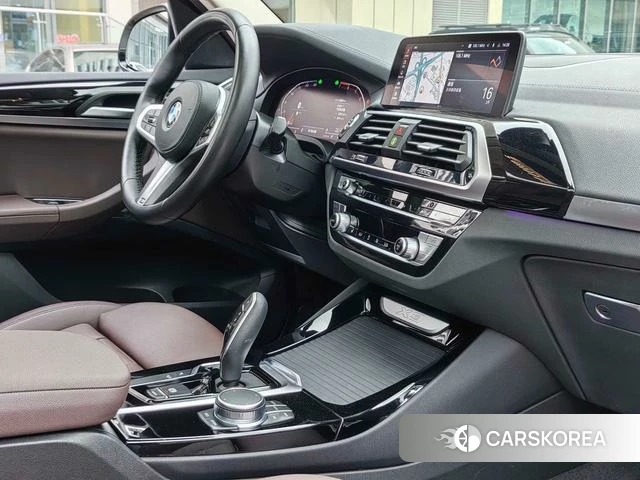 BMW X3 2021 Белый из Китая, фото 2